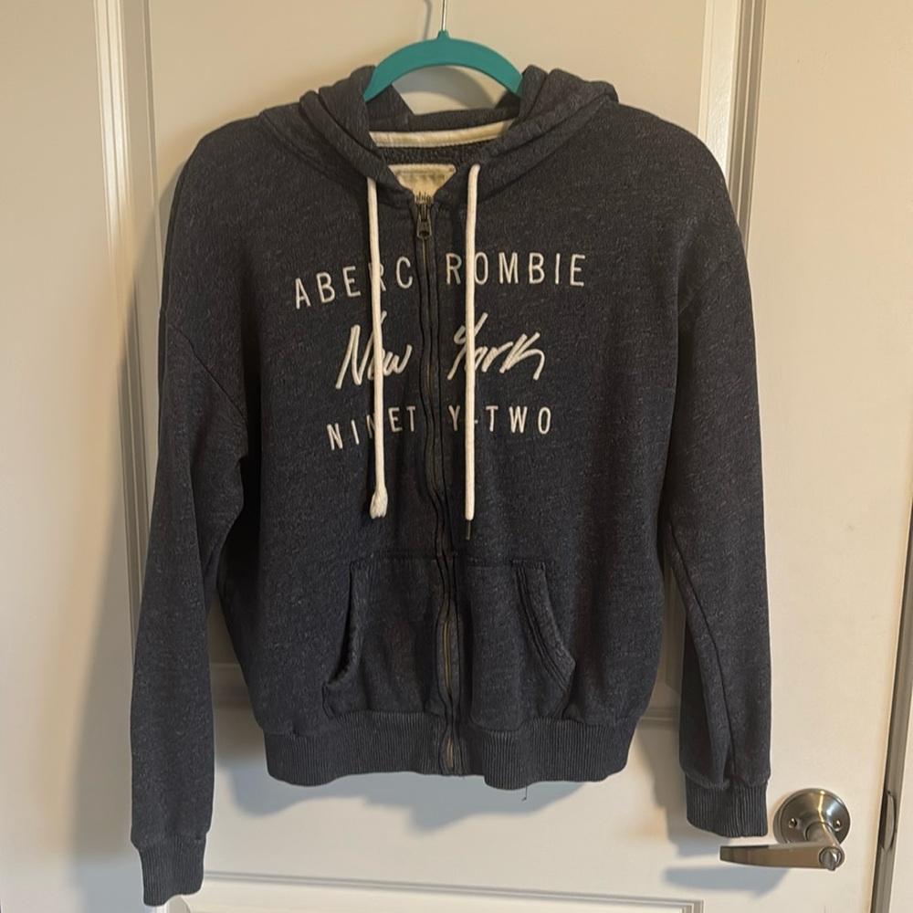 abercrombie zip up